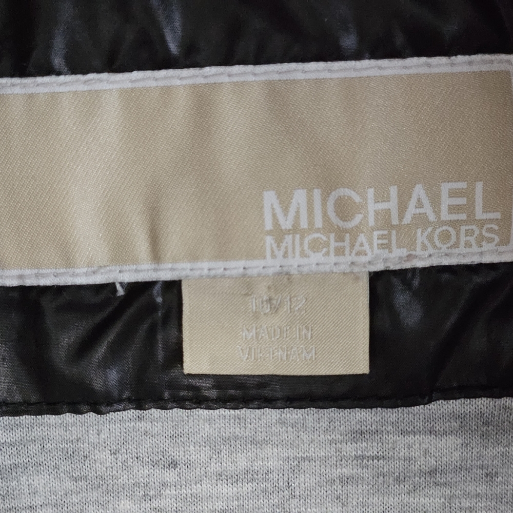 Jacket - Picture 2 of 3